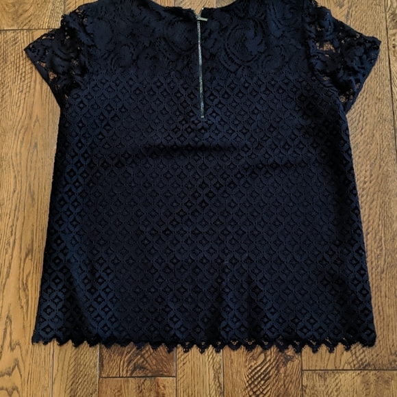 Ann Taylor Navy Lace Blouse Size M - Picture 5 of 5